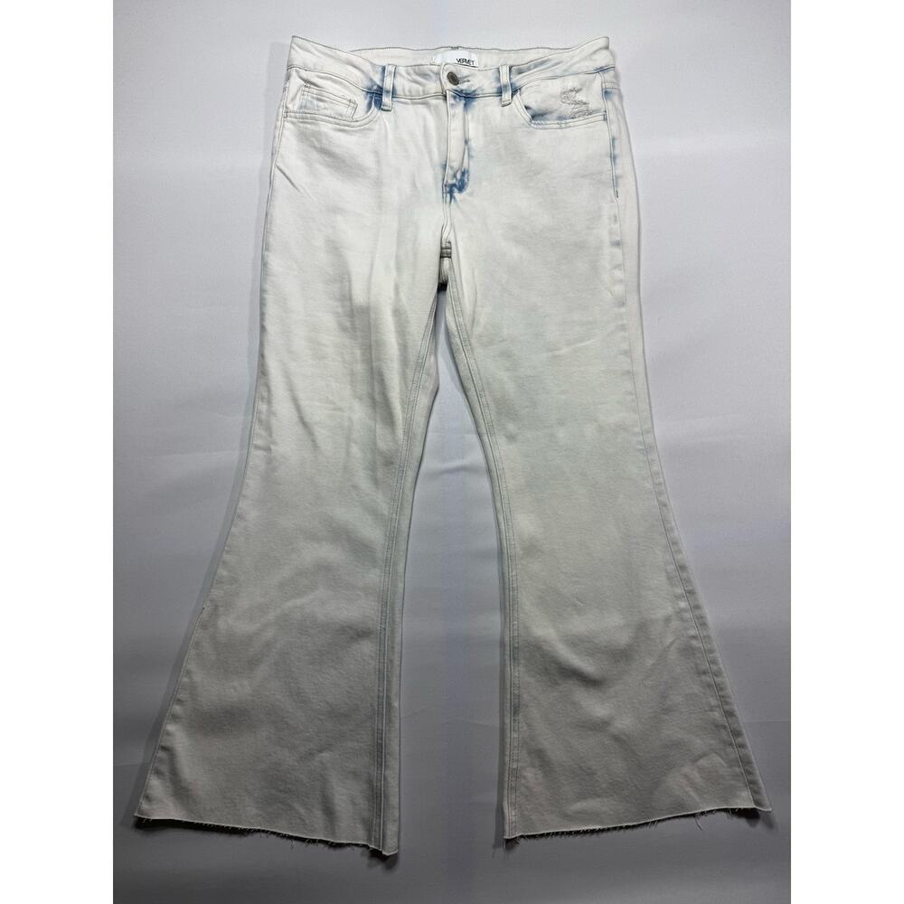 NWT Vervet Women's Alison Mid Rise Crop Flare Jeans - Size 30 (32x26.5)*